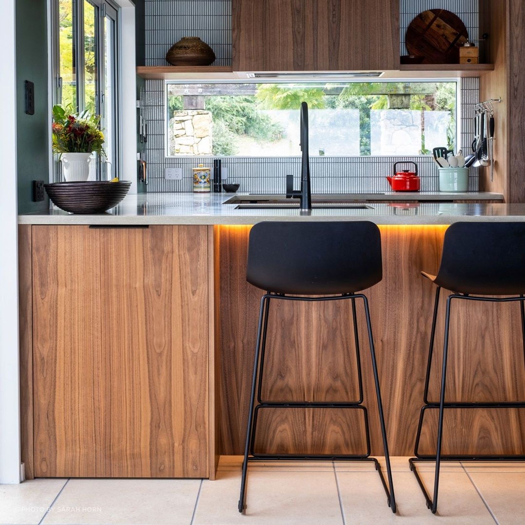 VS SUB Basket gallery detail image