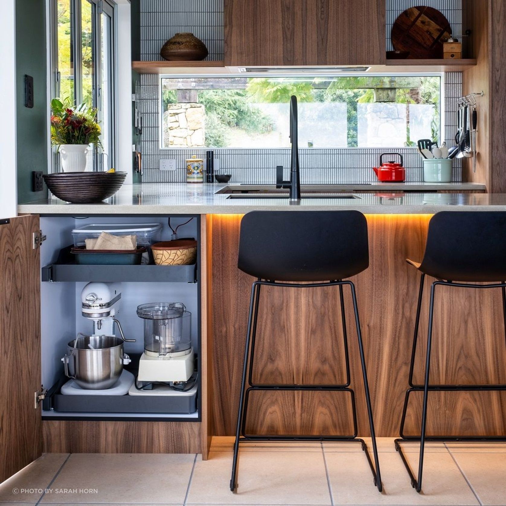 VS SUB Basket gallery detail image