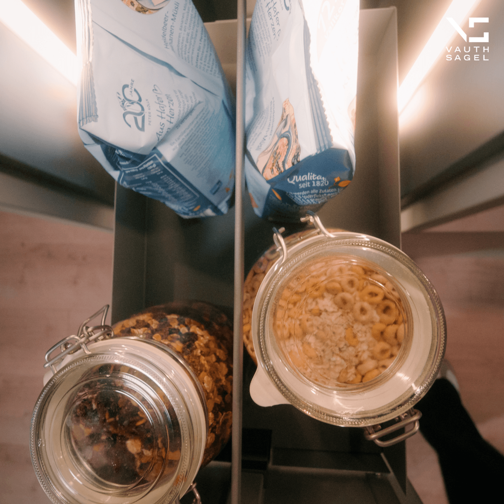 Essentio® by Vauth-Sagel: VS TAL Larder Pull Out Pantry gallery detail image
