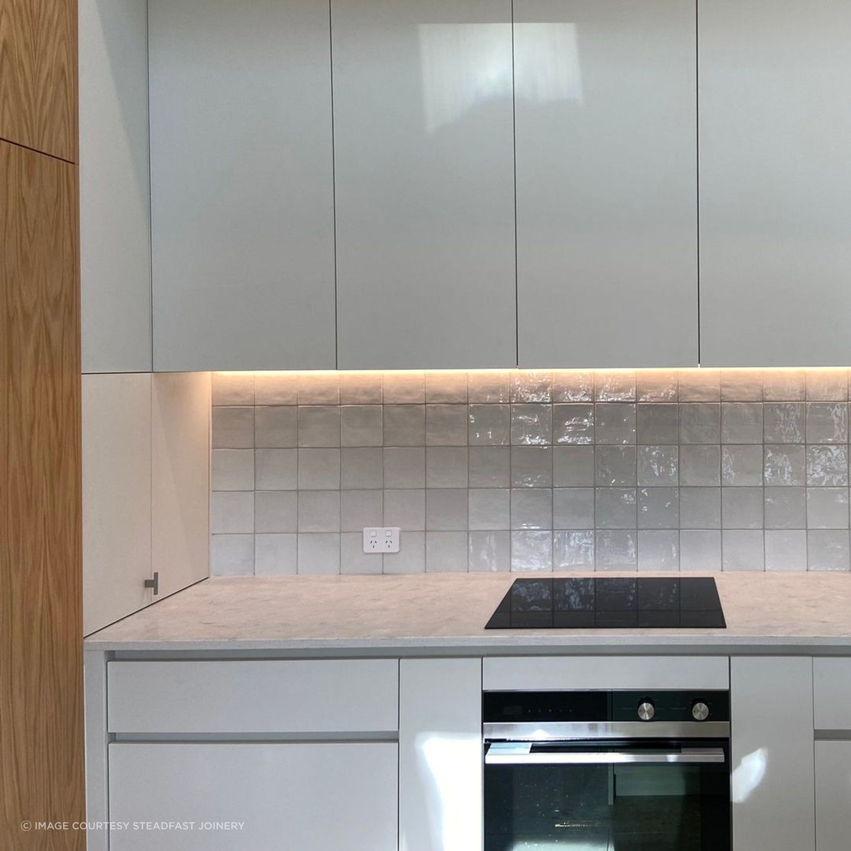 VS SUB Side Under Bench Pull Out gallery detail image