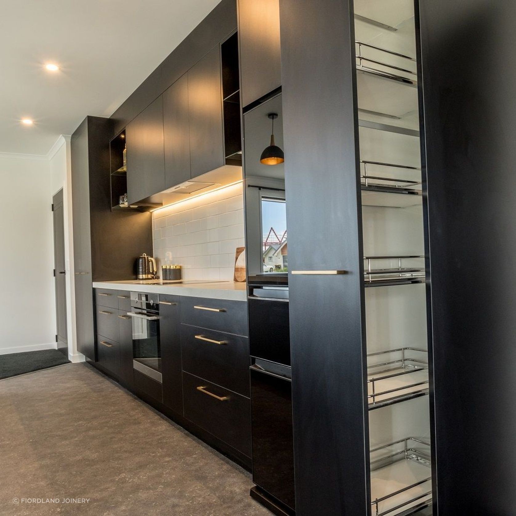 VS TAL Larder Fixed Front Pantry gallery detail image