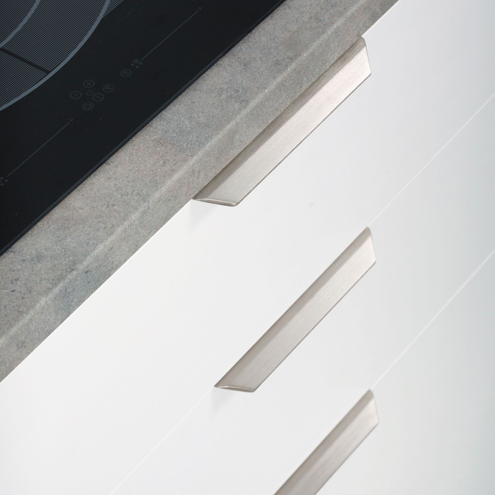 Momo Handles - Vann Collection gallery detail image