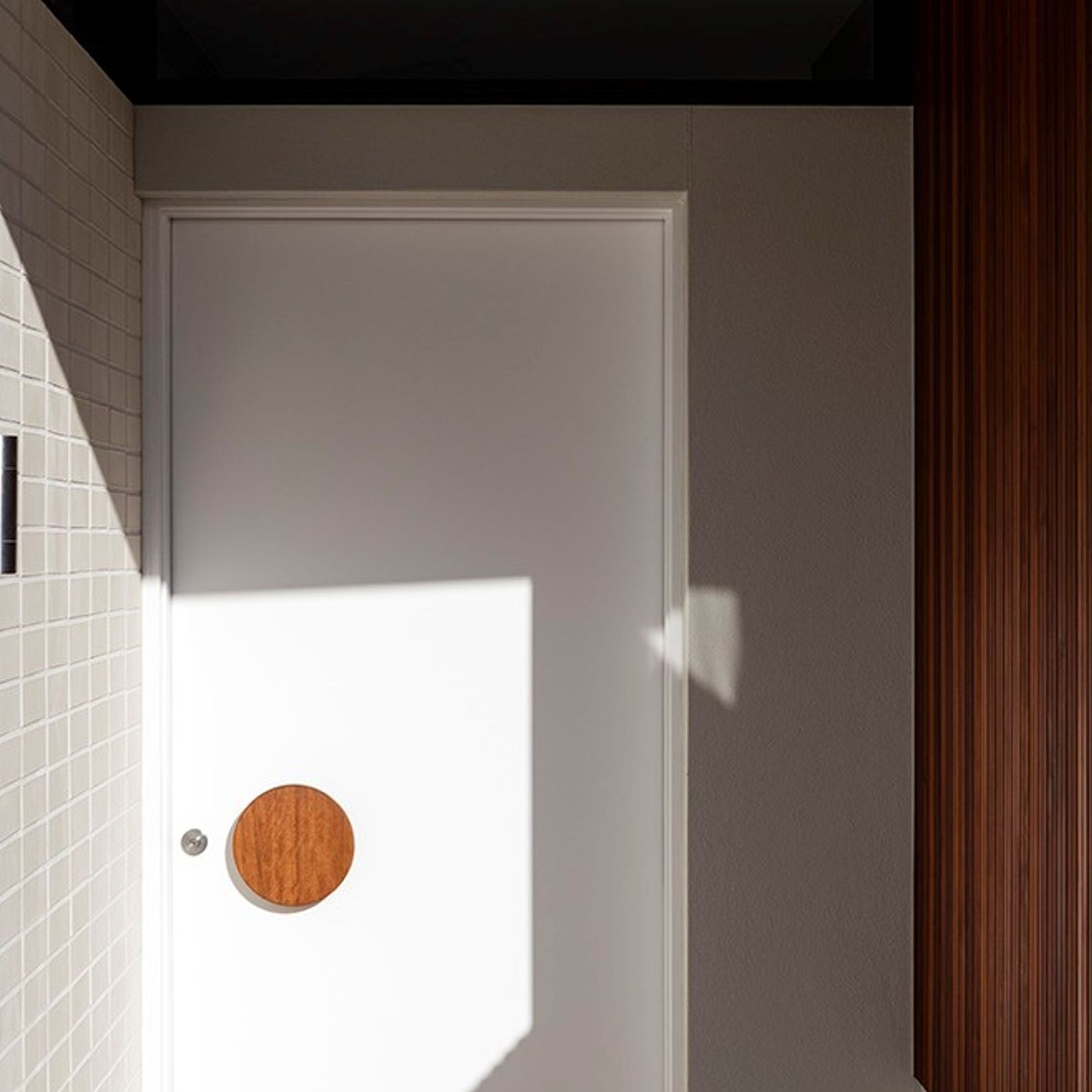Large Round - Timber Door Handle - TDH003 gallery detail image