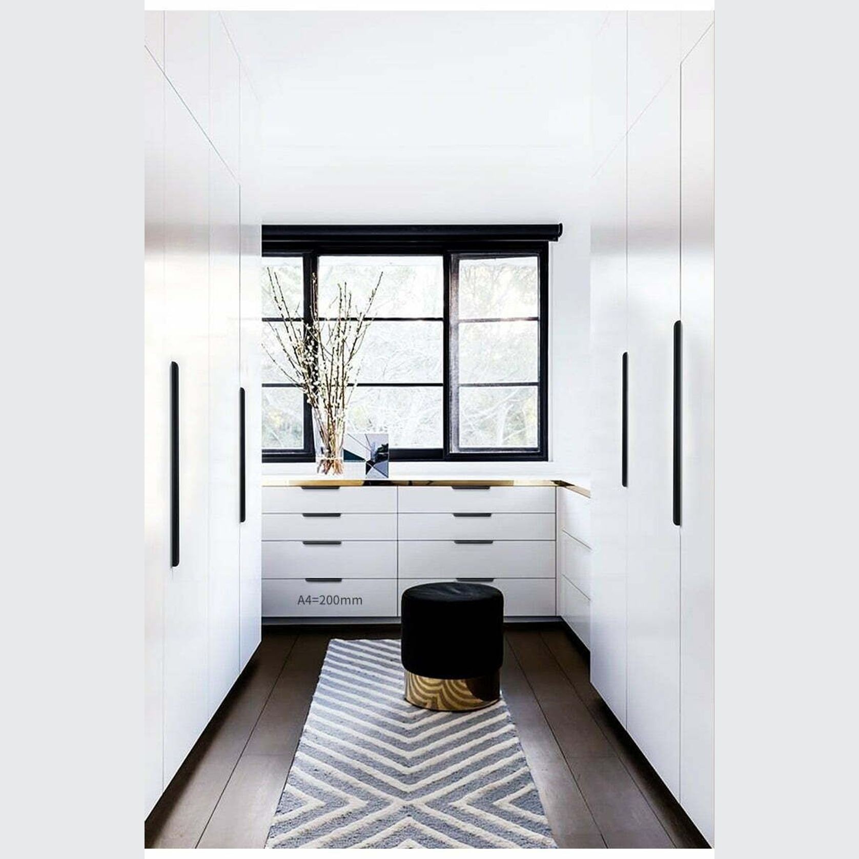 Kitchen lip pull handles darwin Matt black /Brushed brass/Brushed nickel/Matt white gallery detail image