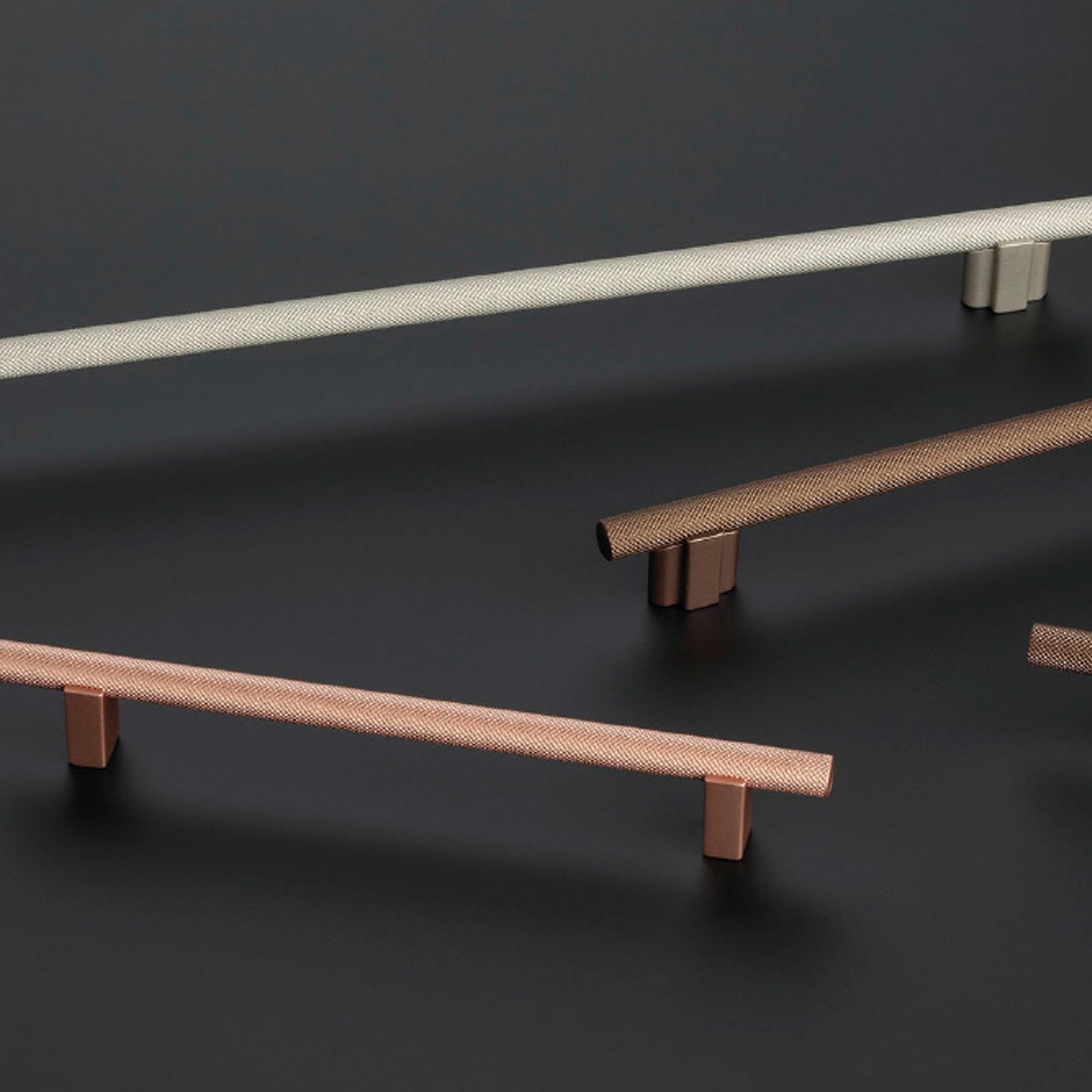Arezzo Knurled Bar Handle (Bar Only) gallery detail image