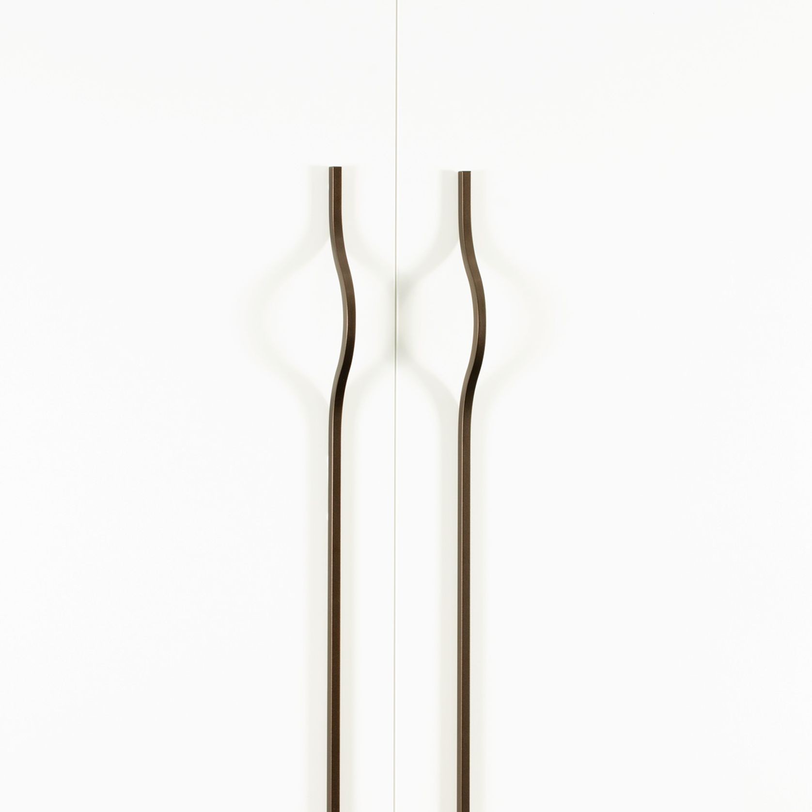 Momo Handles - Brave Bow Collection gallery detail image