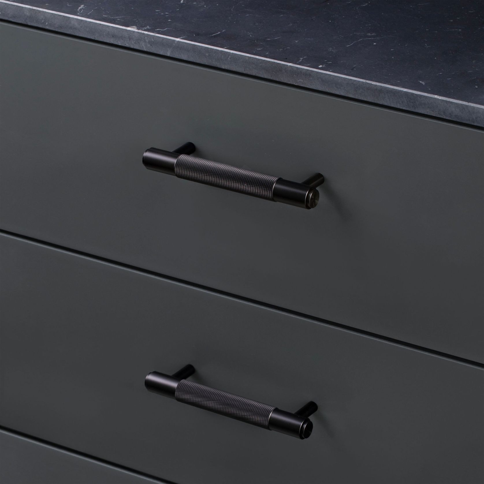 Cross Pull Bar gallery detail image