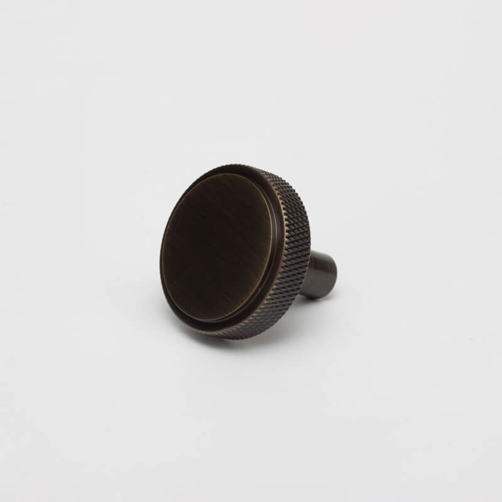 Kitchen drawer Knurled knobs round brass / nickel / black / antique Brass gallery detail image