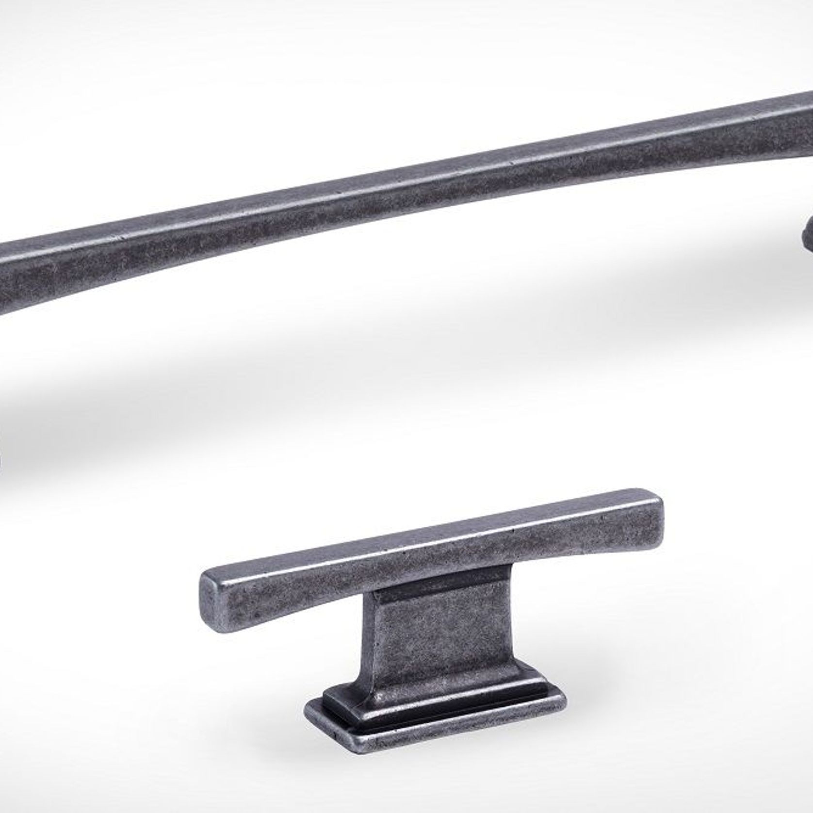 Affari D Handle & T Knob gallery detail image