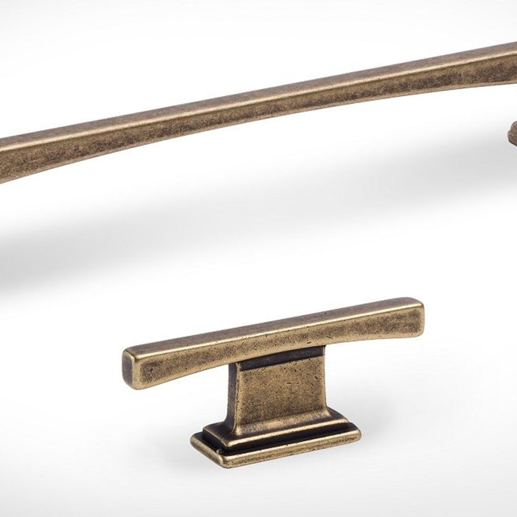 Cabinet Handles & Knobs gallery detail image
