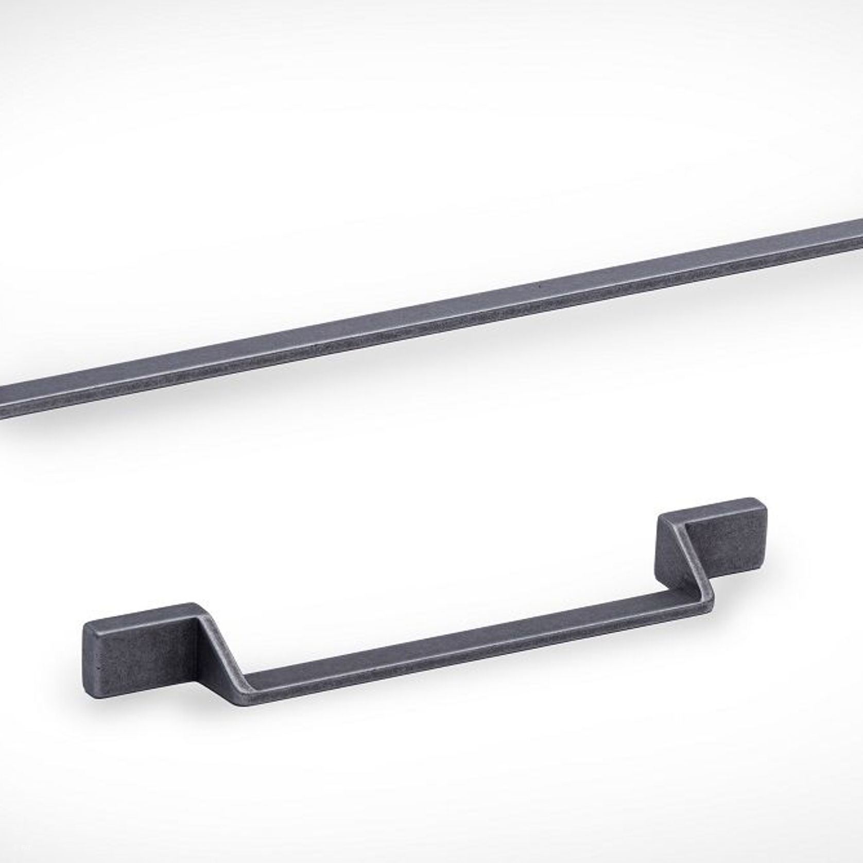 Scalzi D Handle gallery detail image