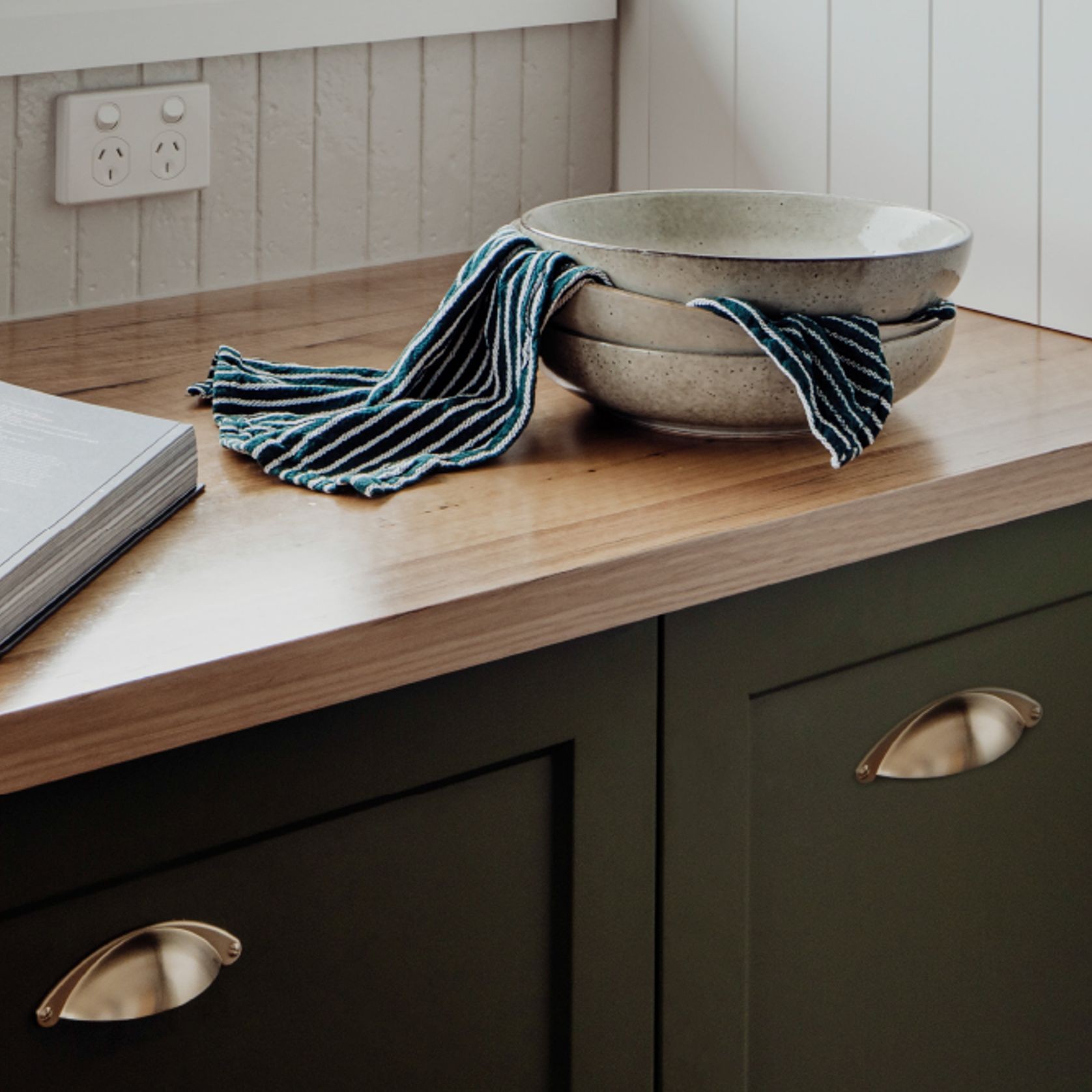 Florencia Collection | Handles gallery detail image