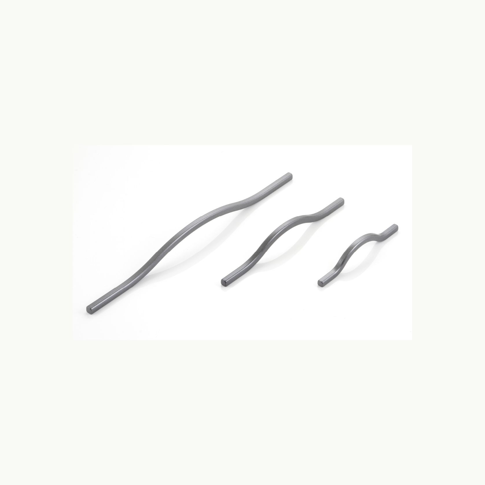 Flow Bow Handle | Handles gallery detail image