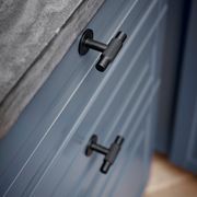 Furnipart Manor T Knob gallery detail image