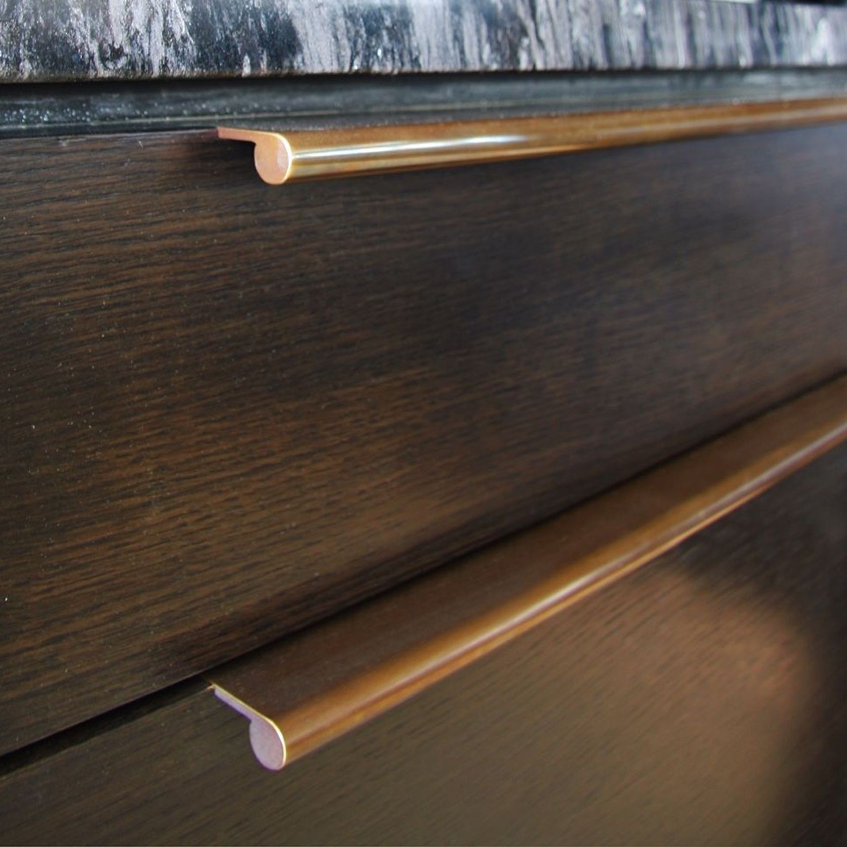HB390 Series Continuous Drawer Pull gallery detail image