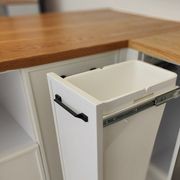 Scalzi D Handle gallery detail image