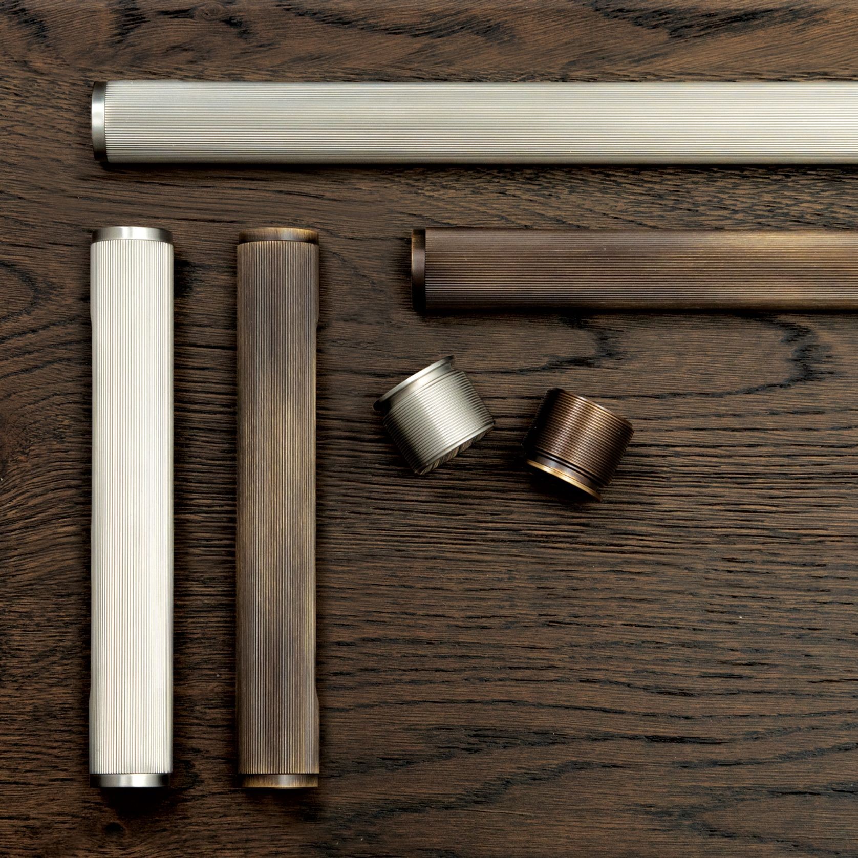 Momo Handles - Manhattan Collection gallery detail image