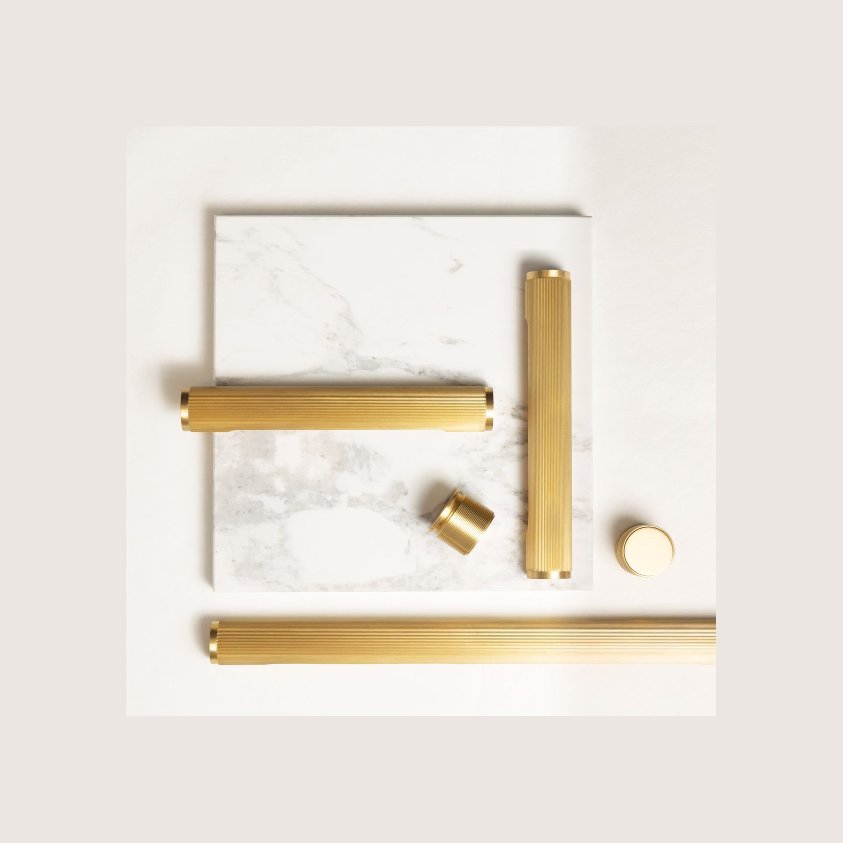 Momo Handles - Manhattan Collection gallery detail image