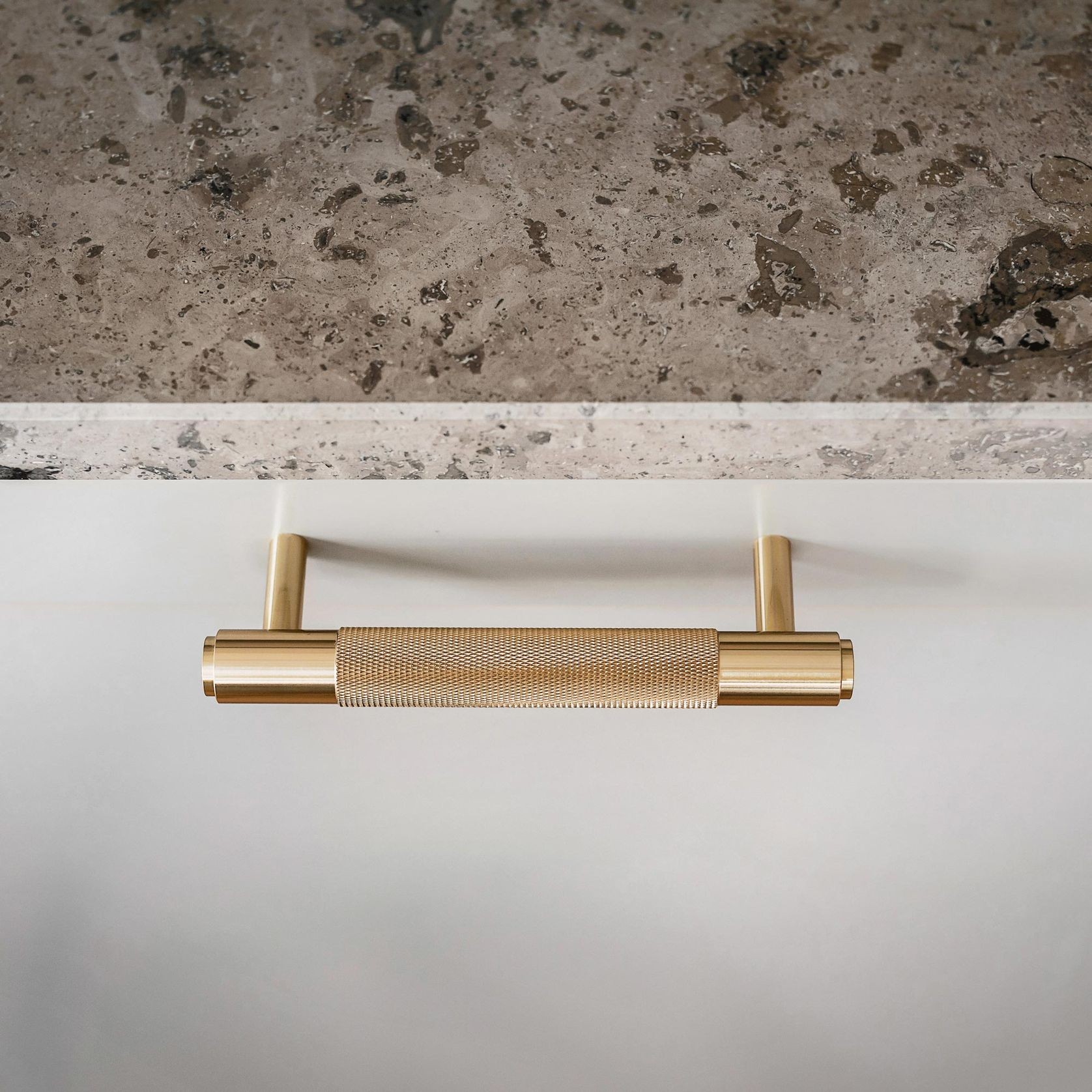 Cross Pull Bar gallery detail image