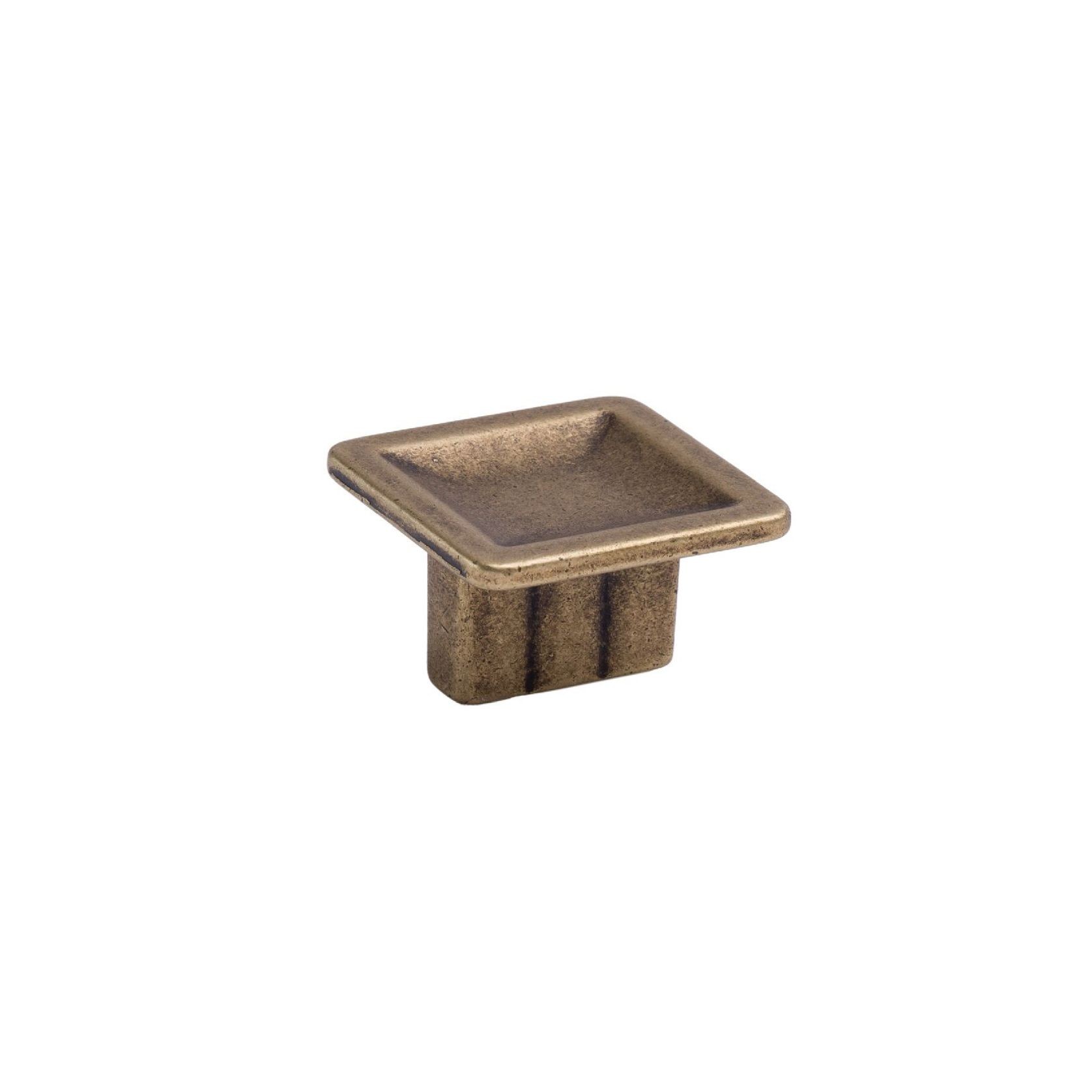 Sirmione D Handle & Knob gallery detail image