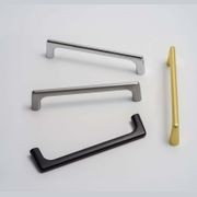Kitchen handles Surfers Paradise Matt black /Brushed brass/Brushed nickel gallery detail image