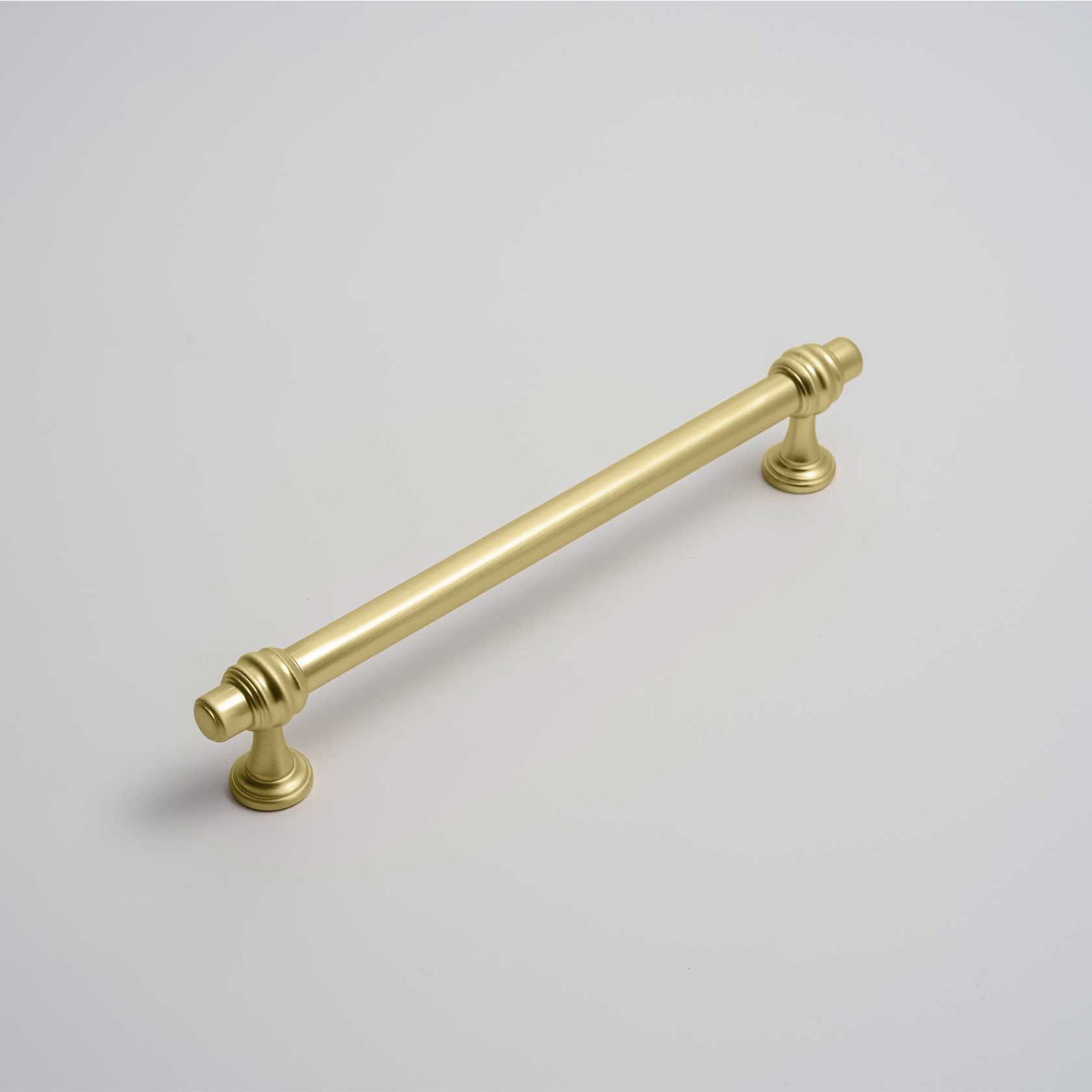 KT&CO Hampton style kitchen handles hamilton Murray Beach chrome/nickel/ brass /black gallery detail image