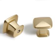 Kitchen hampton style handles Maitland Matt black / brass / nickel /chrome gallery detail image