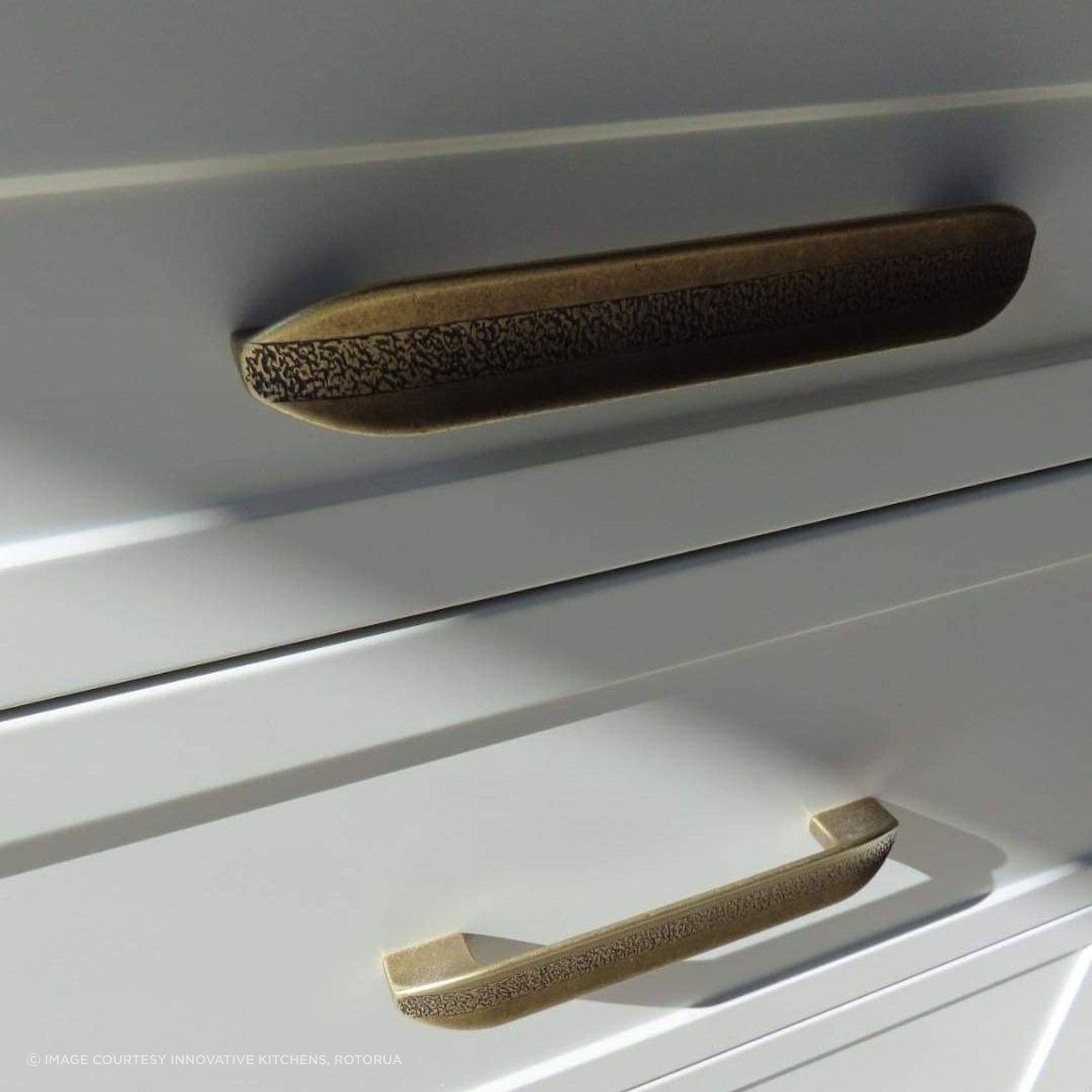 Vecchio D Handle gallery detail image