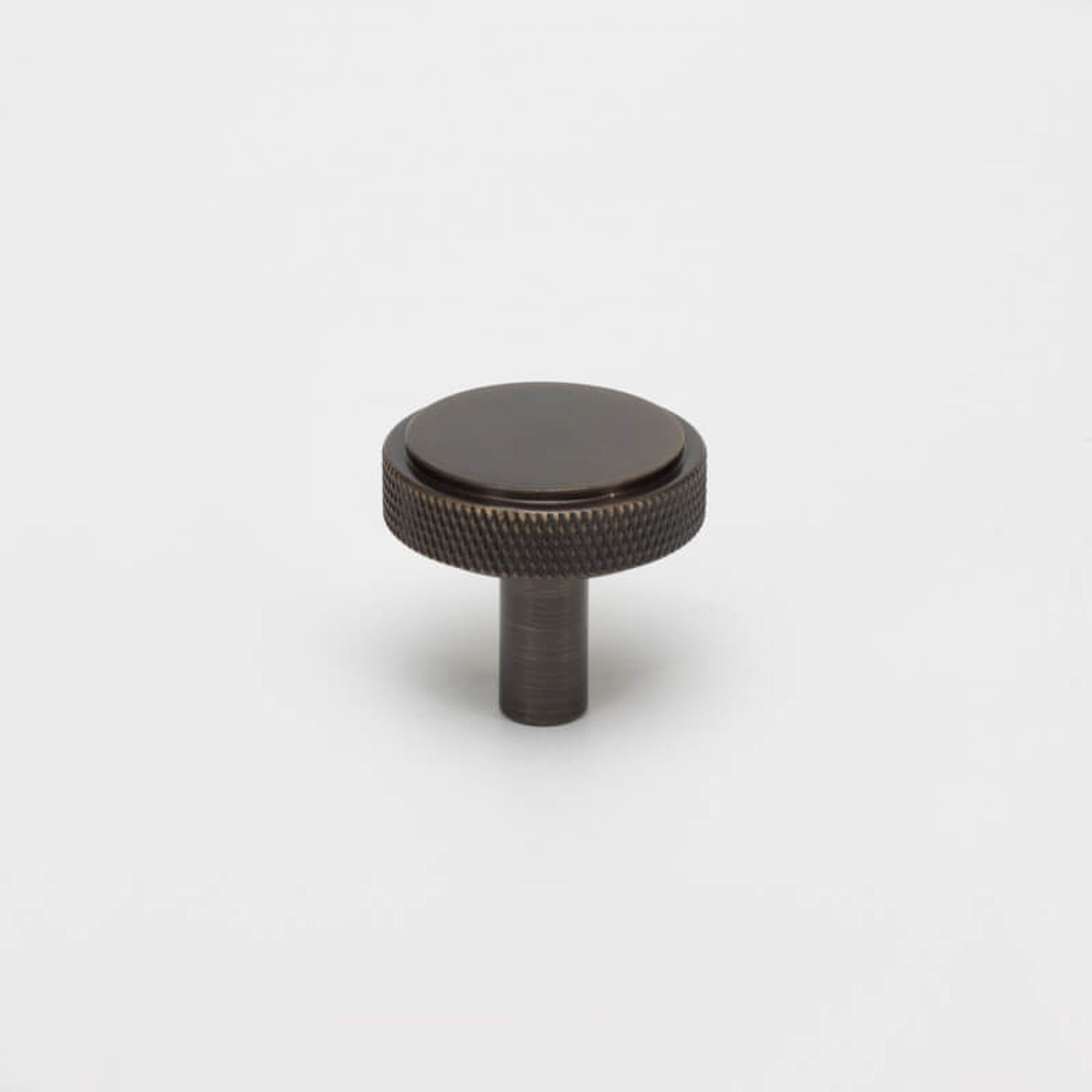Kitchen drawer Knurled knobs round brass / nickel / black / antique Brass gallery detail image