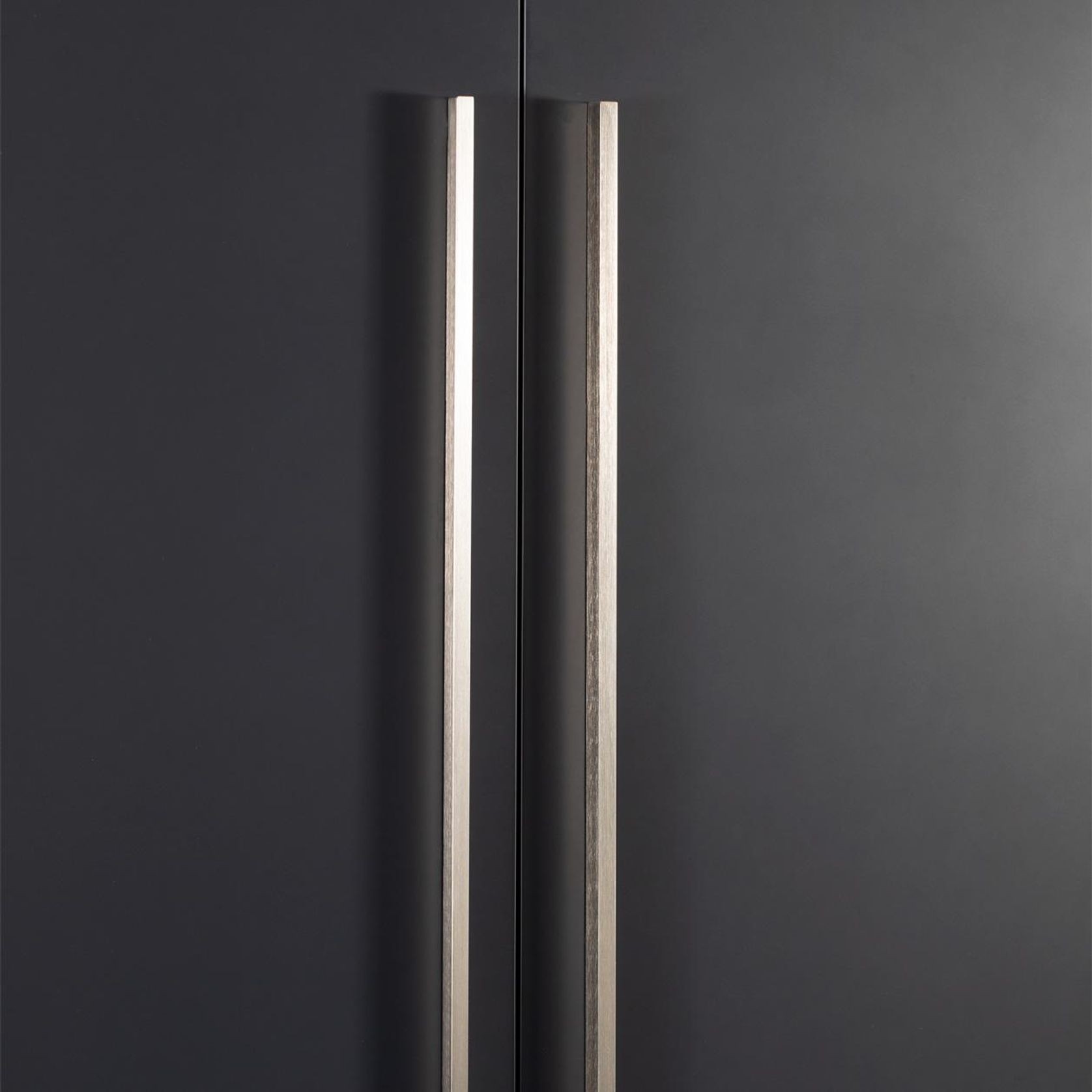 Momo Handles - Angle Collection gallery detail image