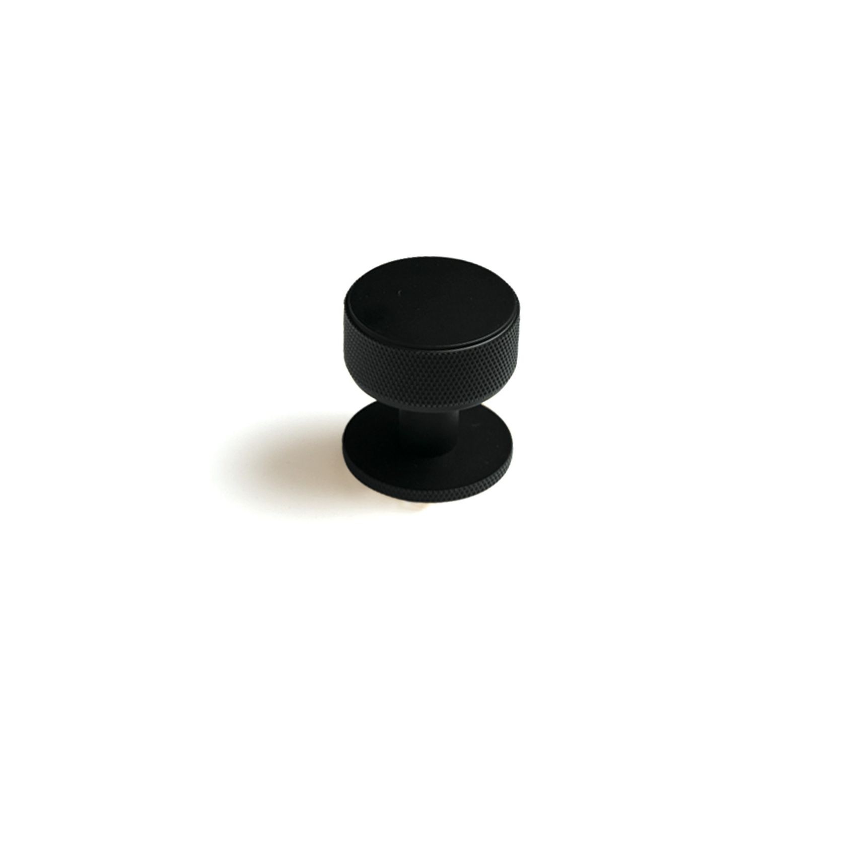 Momo Handles - Belgravia Collection gallery detail image