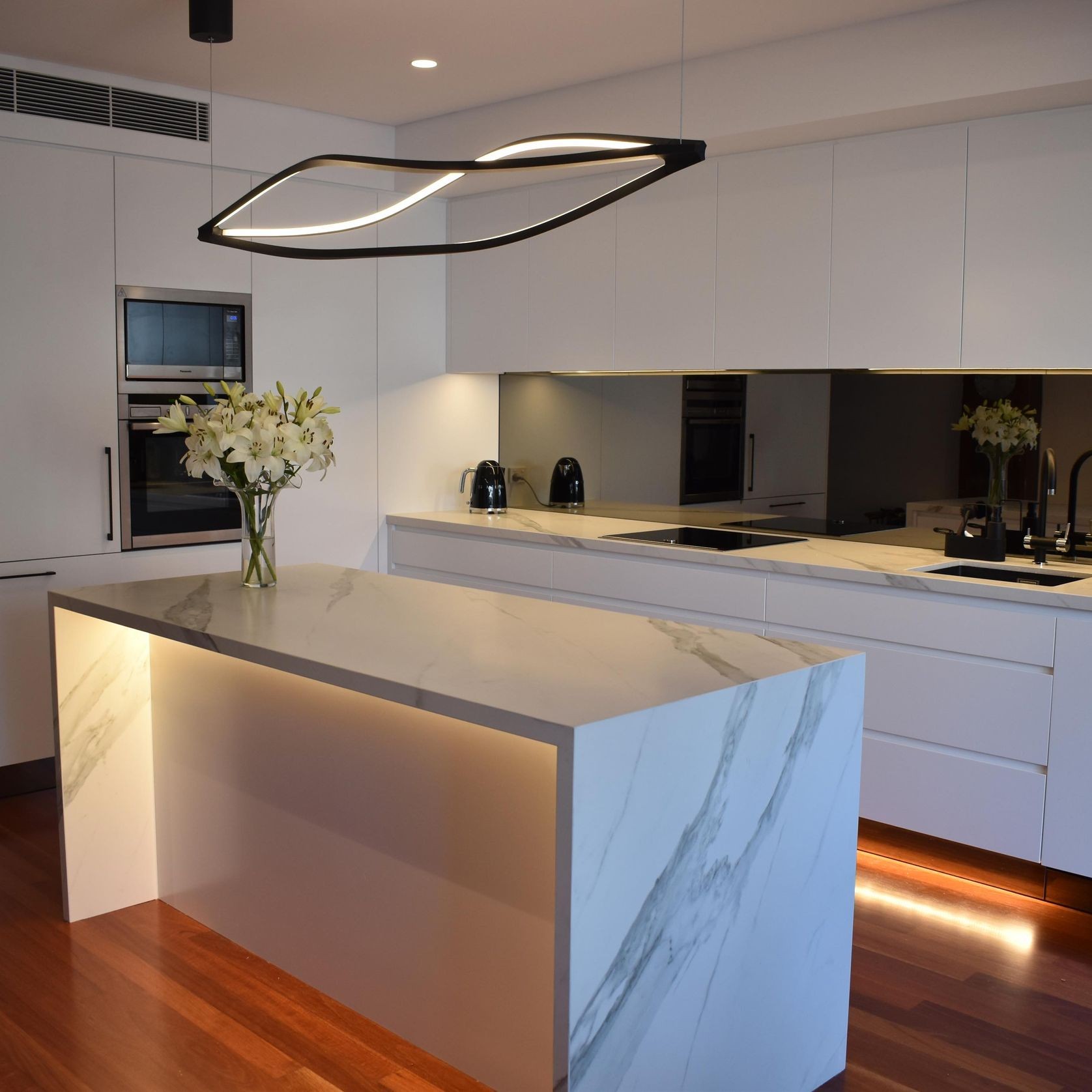 Modern Marble Kitchen gallery detail image