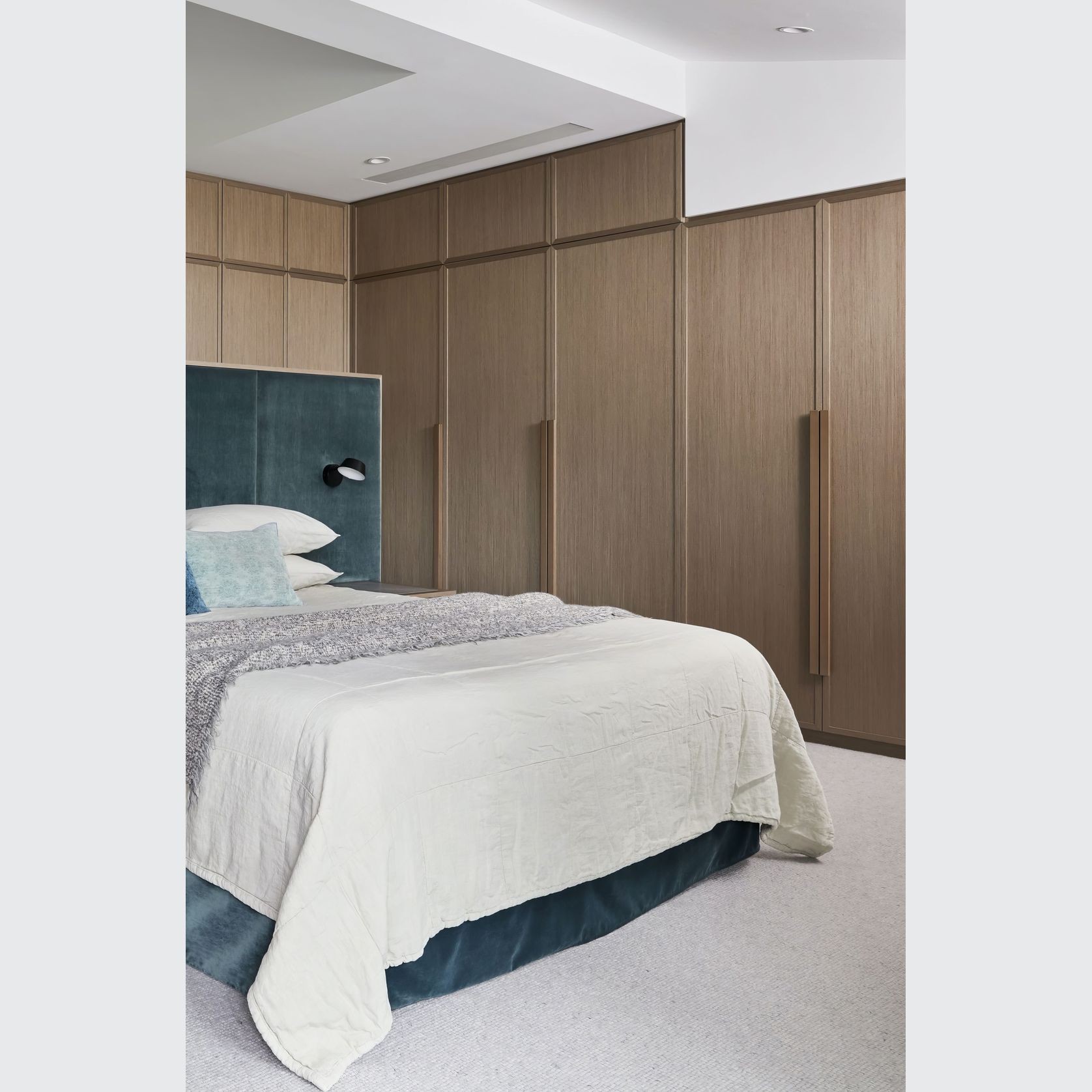 NAVENEER™ gallery detail image