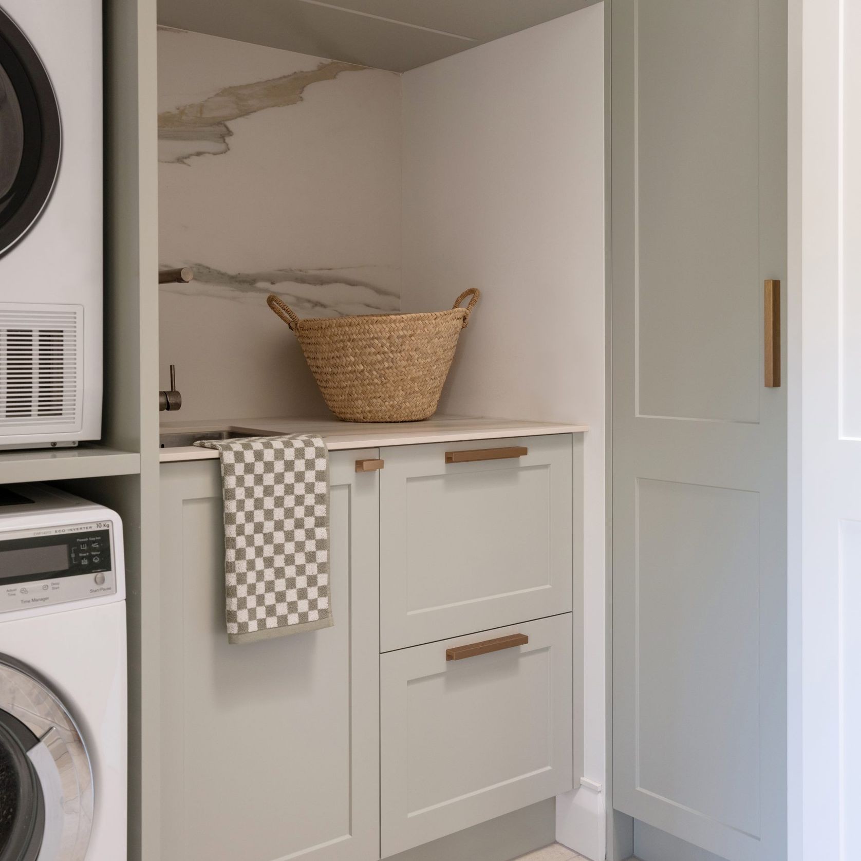 Optidoor® - Paintable Cabinet Doors gallery detail image