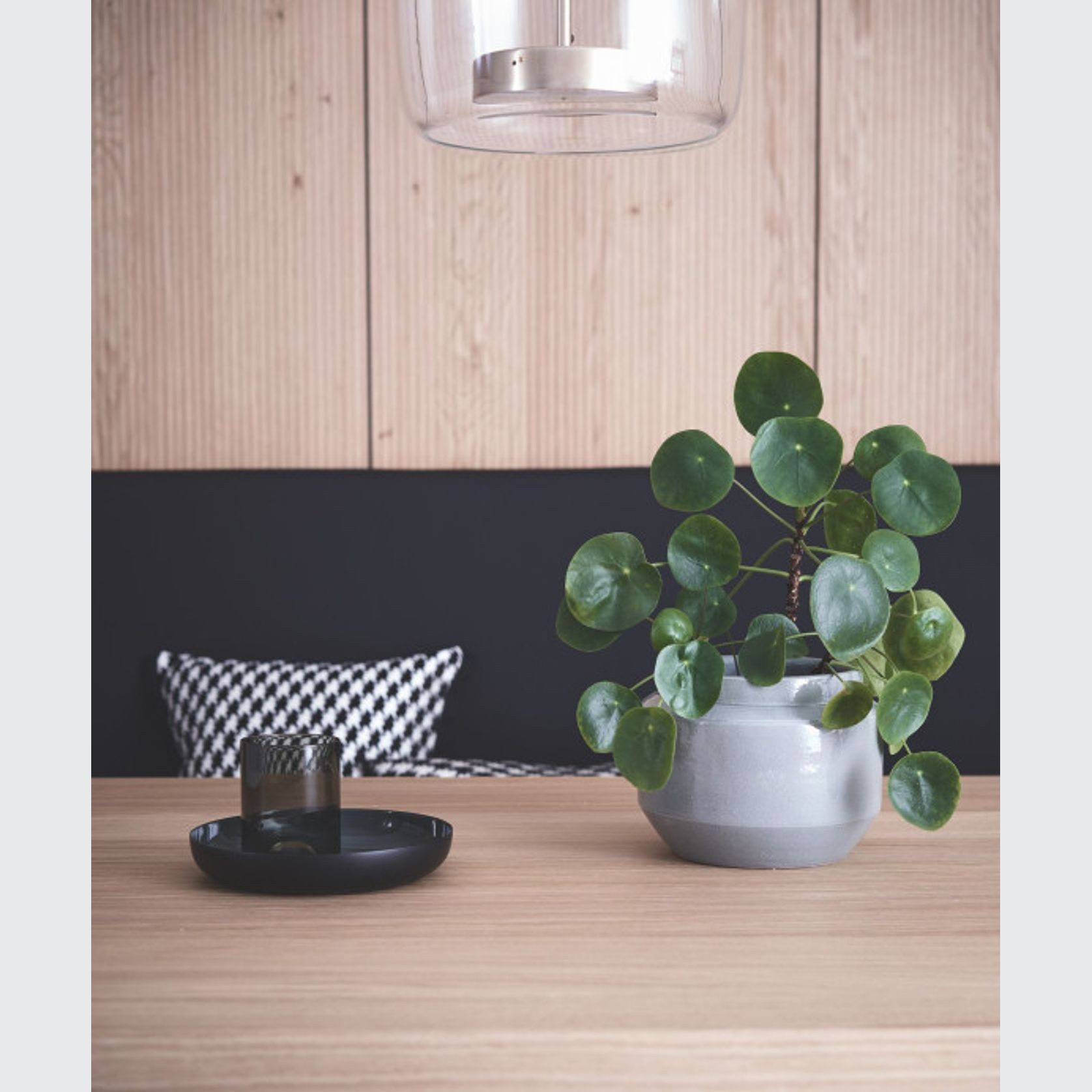 Bossa Oak Wood Veneer Kitchen Cabinetry gallery detail image