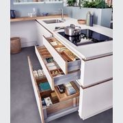 Solid C + Valais + Classic FS Kitchen by Leicht gallery detail image