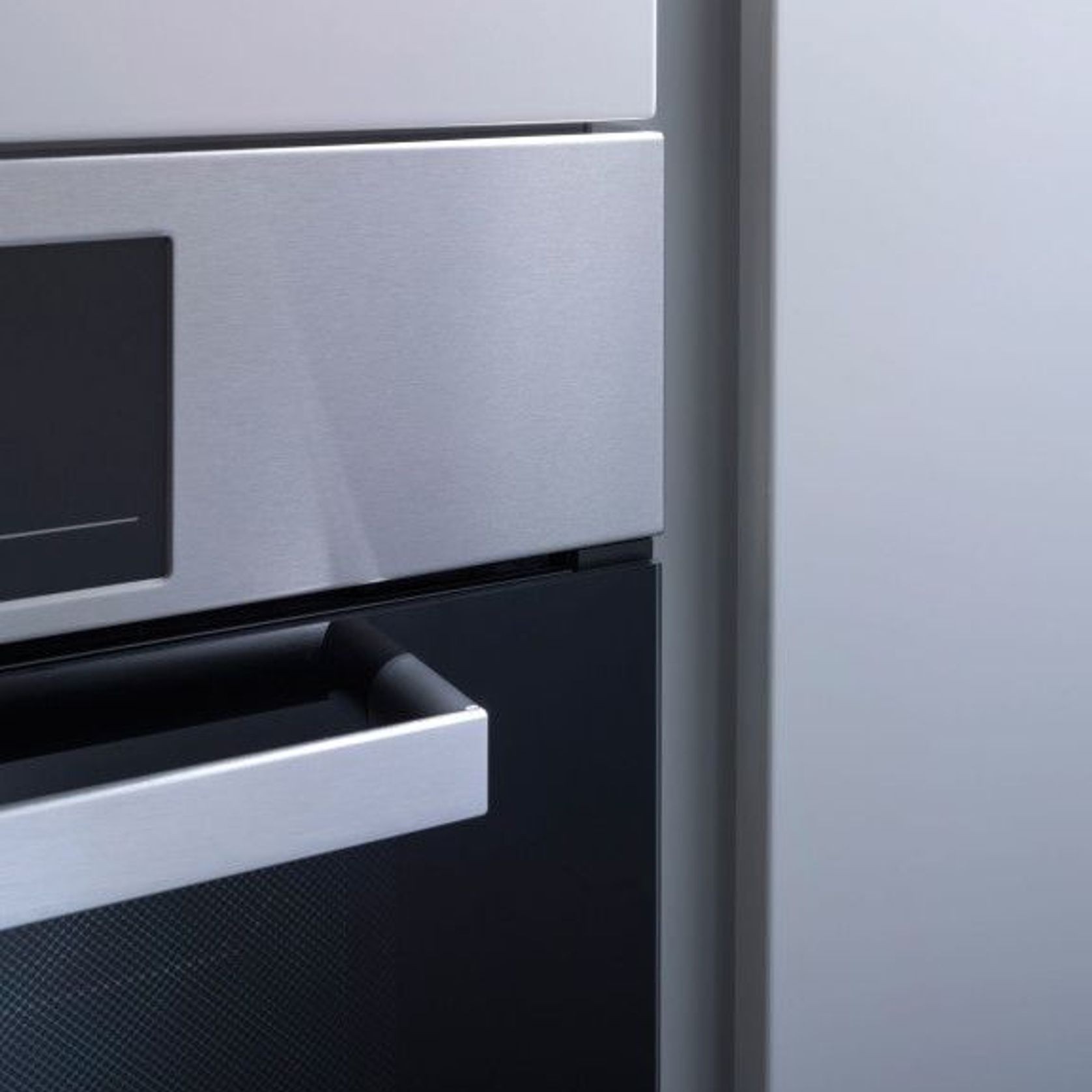 Largo Lacquered Kitchen Cabinetry gallery detail image
