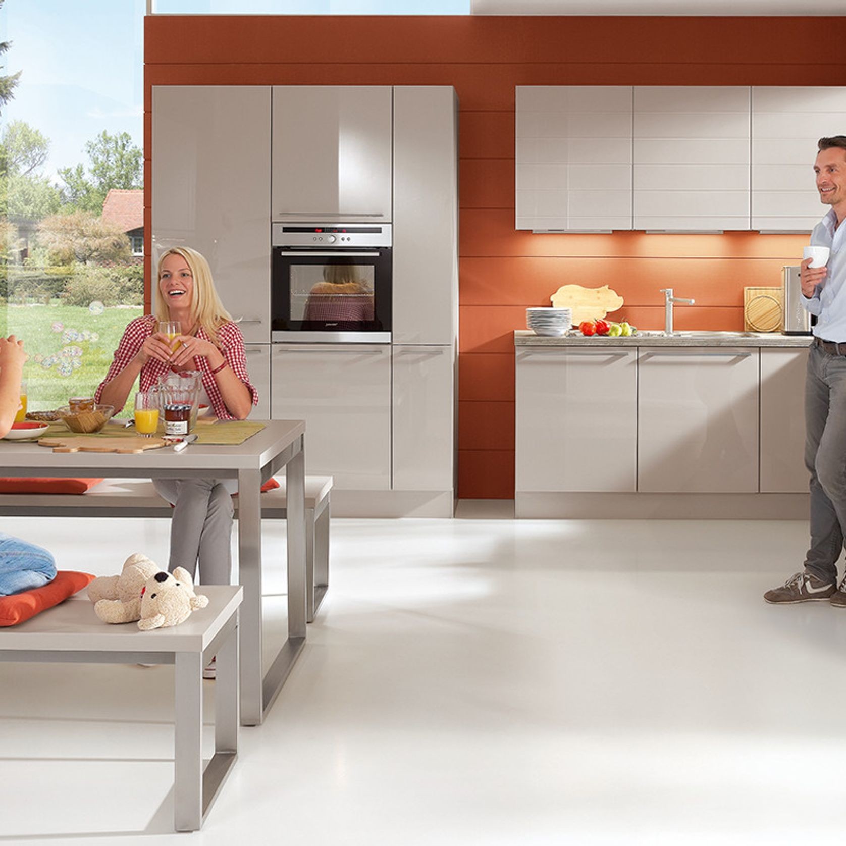 Focus Ultra High Gloss Lacquered Kitchen Cabinetry gallery detail image
