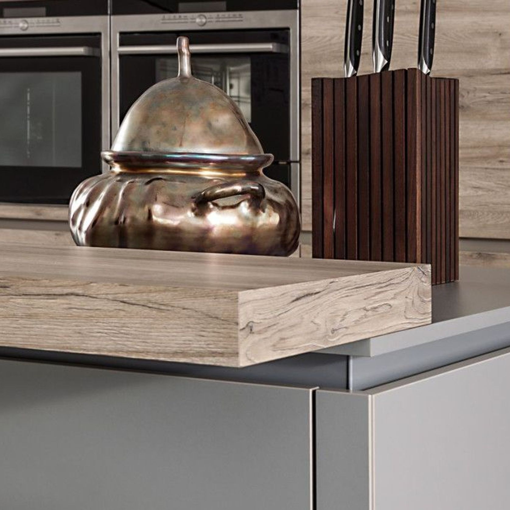 Synthia Laminate Kitchen Cabinetry gallery detail image