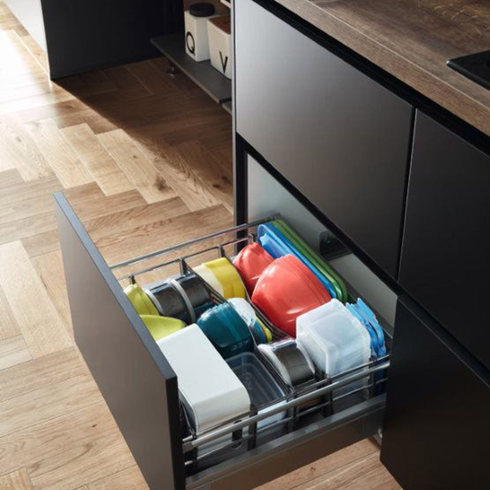Touch Lacquered Laminate Kitchen Cabinetry gallery detail image
