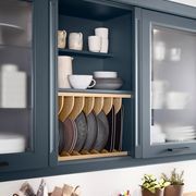 Cascada Traditional Kitchen Cabinetry gallery detail image