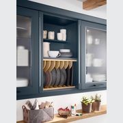 Cascada Traditional Kitchen Cabinetry gallery detail image
