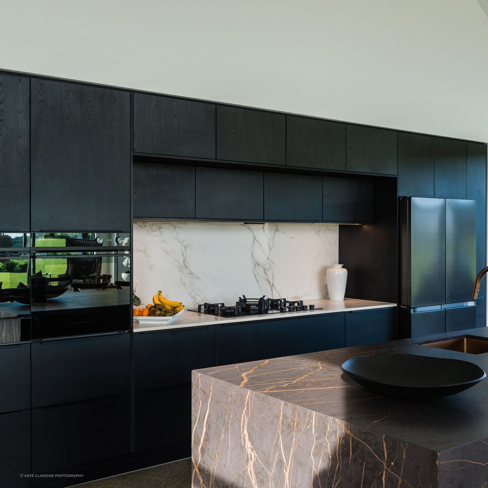 Structura Nero Oak Laminate Cabinetry gallery detail image