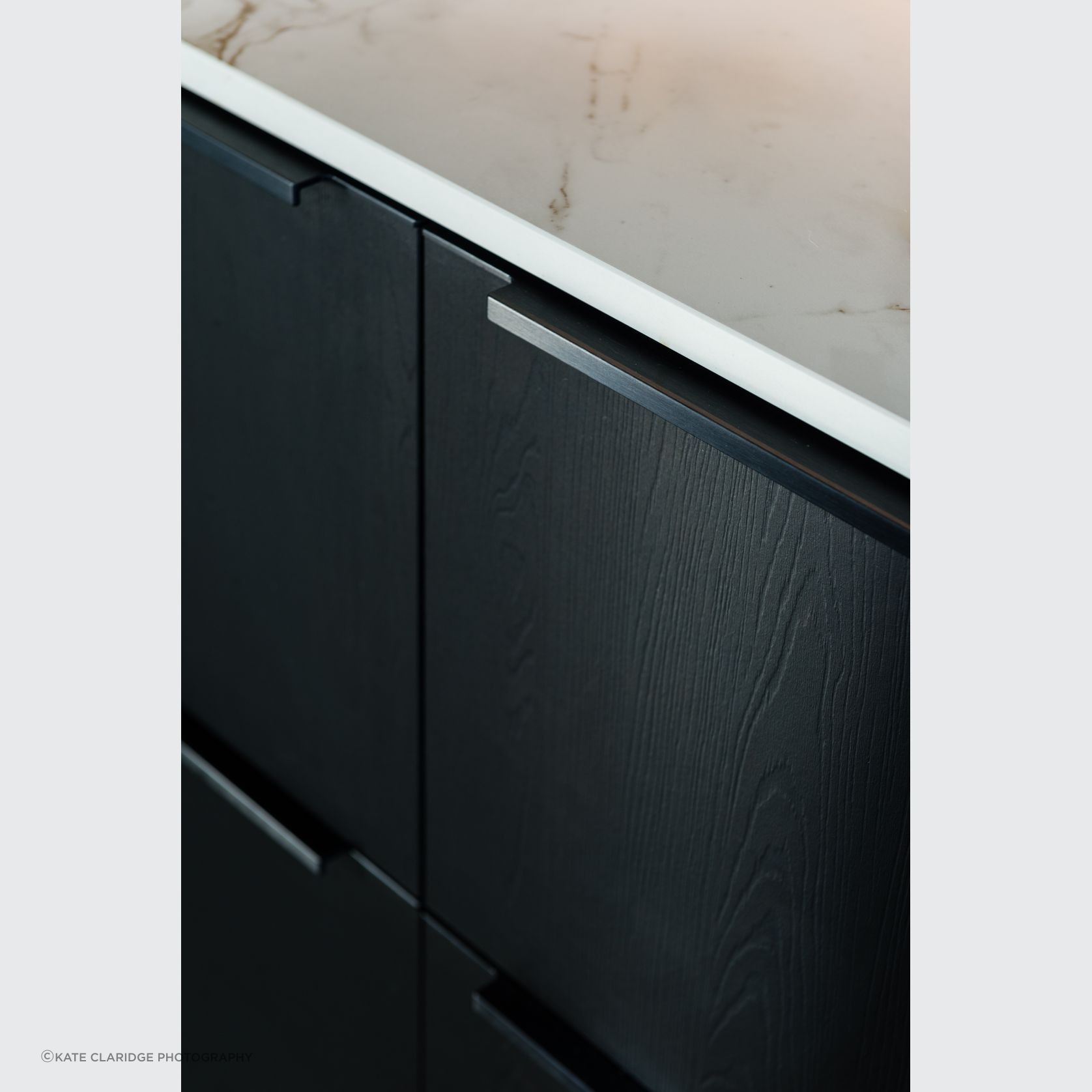 Nero Oak Wood Look Laminate Cabinetry gallery detail image