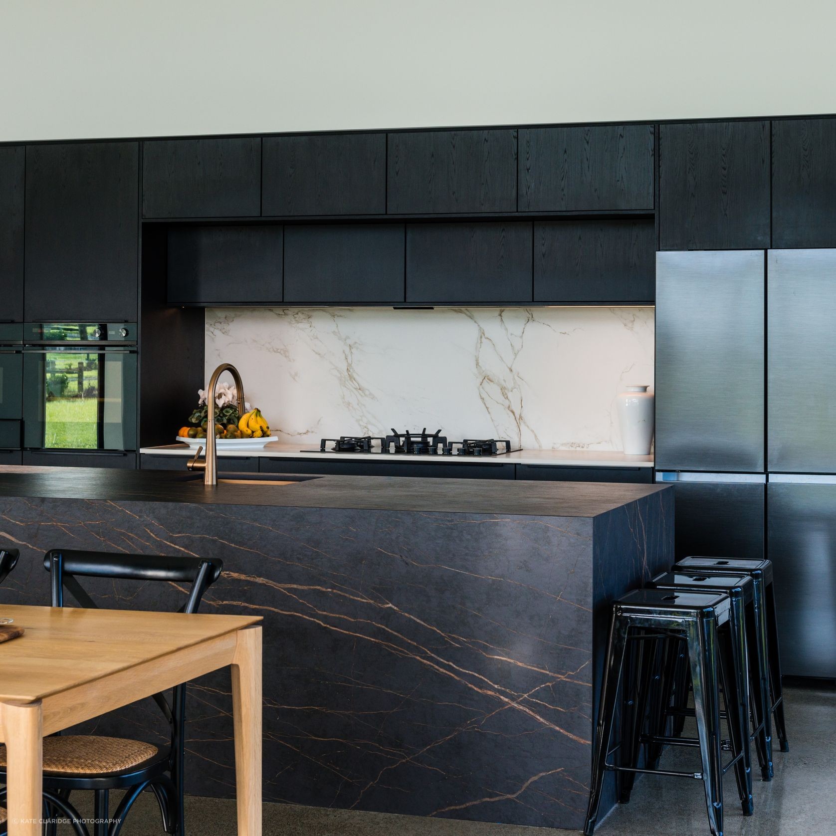 Structura Nero Oak Laminate Cabinetry gallery detail image