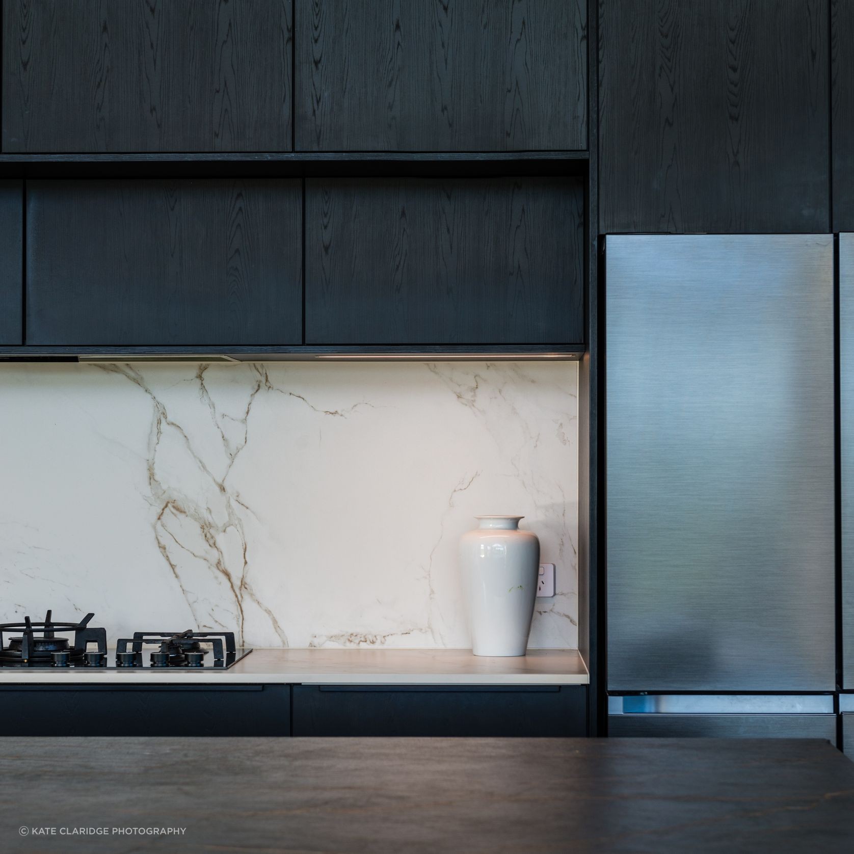 Structura Nero Oak Laminate Cabinetry gallery detail image