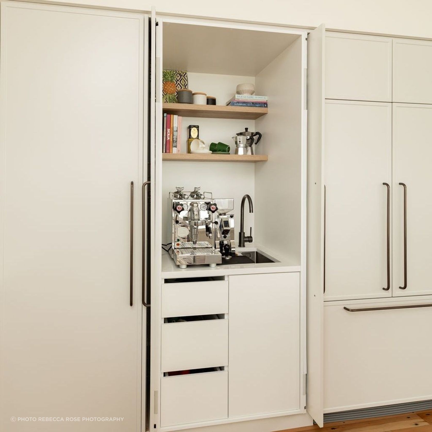 Salice Exedra1  Single Pocket Door gallery detail image