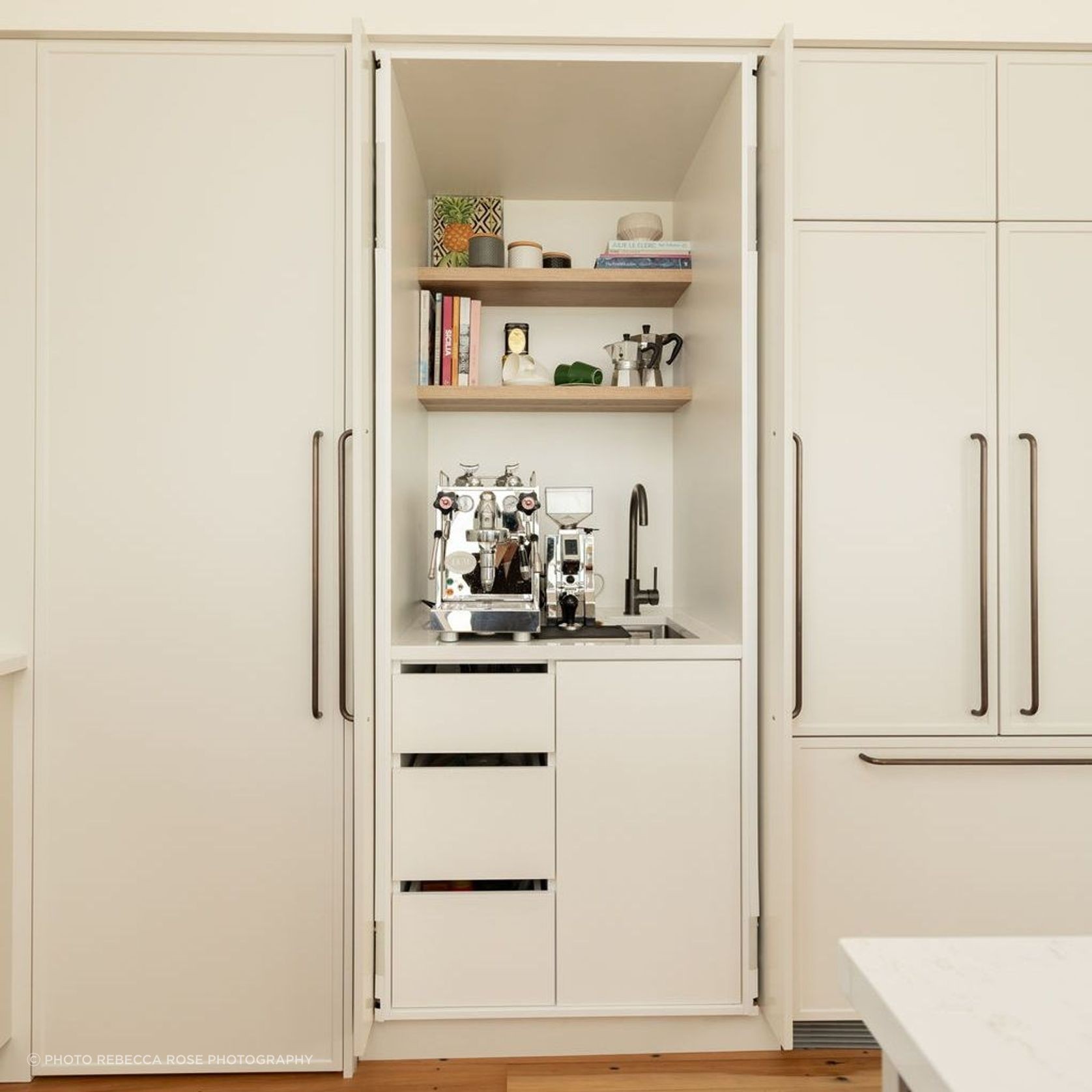 Salice Exedra1  Single Pocket Door gallery detail image