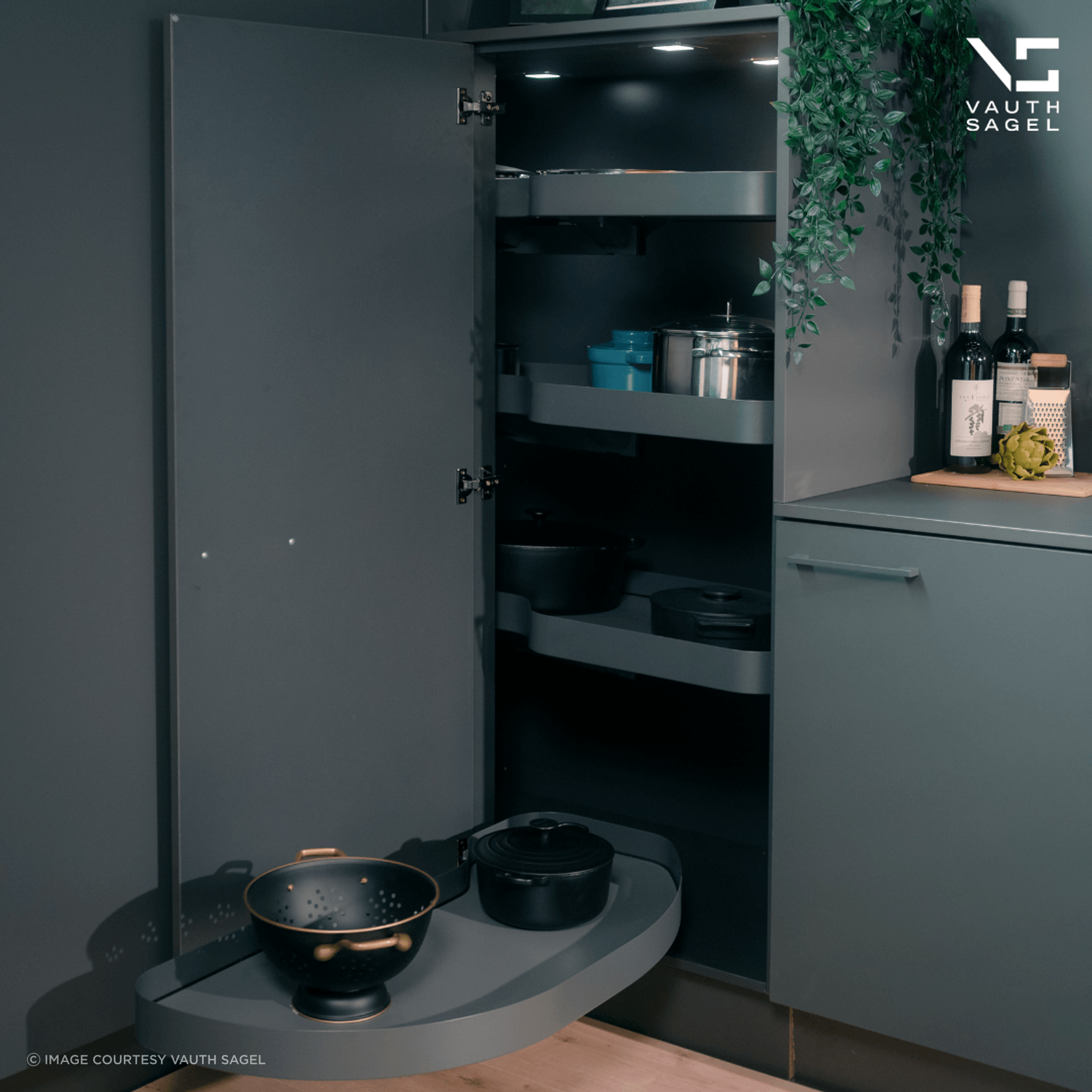 VS Cornerstone MAXX Blind Corner Unit gallery detail image