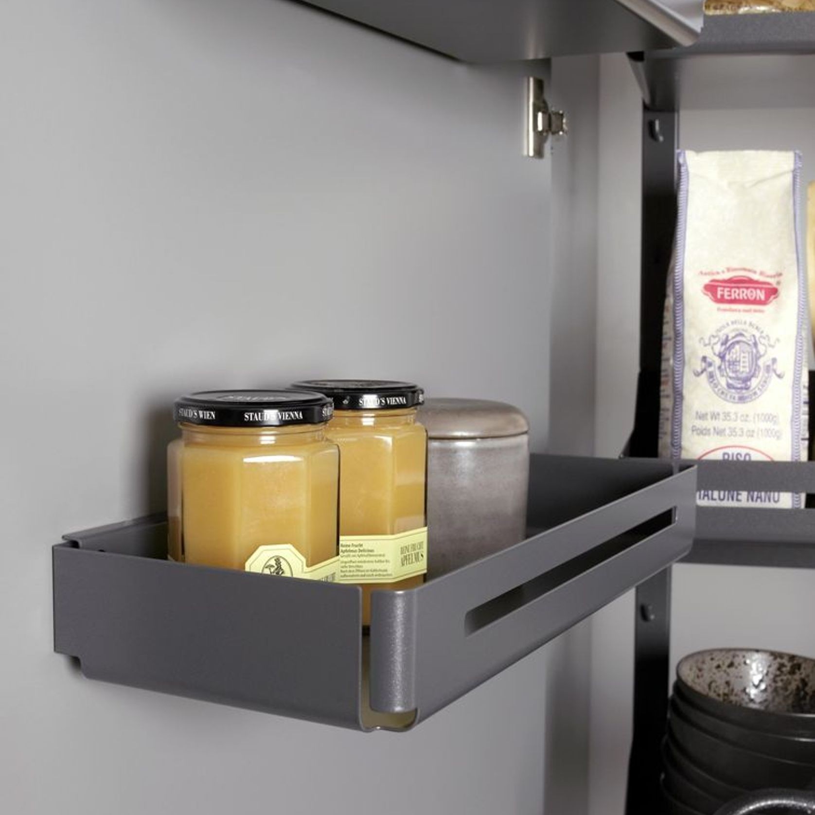 Peka Pleno Plus | Larder Pull-out gallery detail image